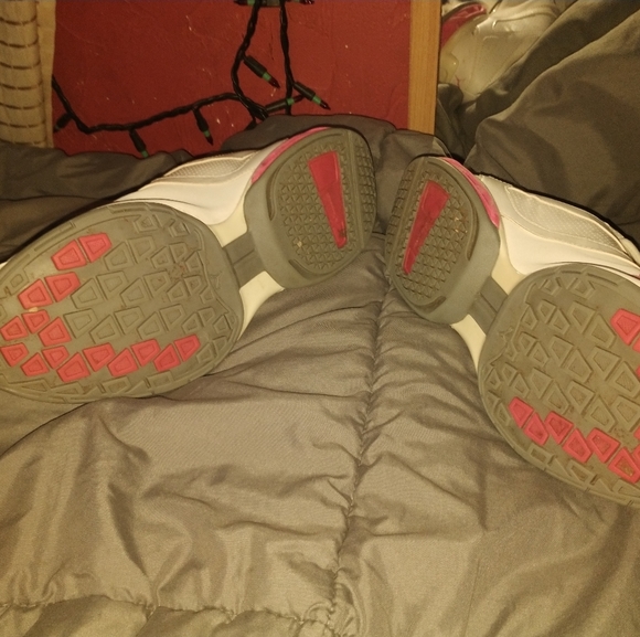 Puma shoes - Picture 5 of 6